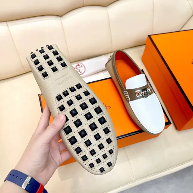 Hermès Oran Loafer White and Olive Green Leather Loafers 2
