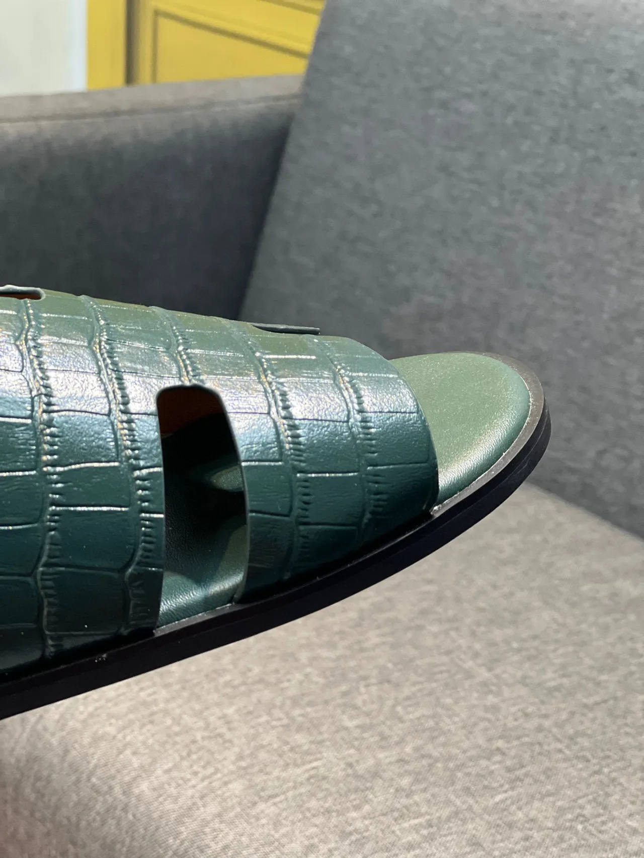 Hermès Oran Slide Green Crocodile-Embossed Leather Slippers 3