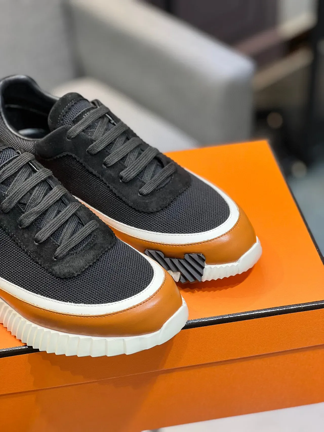 Hermès Oran Sneaker Black Tan White Lifestyle Sneakers 8