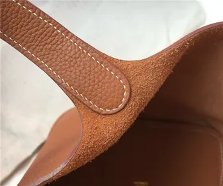 Hermès Picotin Lock Taupe Pebbled Leather Bucket Bag 3