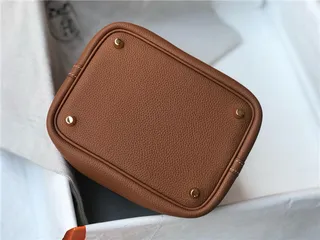 Hermès Picotin Lock Taupe Pebbled Leather Bucket Bag 5