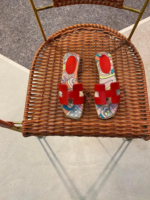 Hermès Red Multicolor H-Strap Printed Canvas Slippers 4