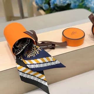 Hermès Twilly नेवी पीला सफेद काला रेशम स्कार्फ