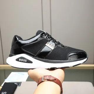 Hugo Boss Tênis lifestyle pretos de verniz e malha