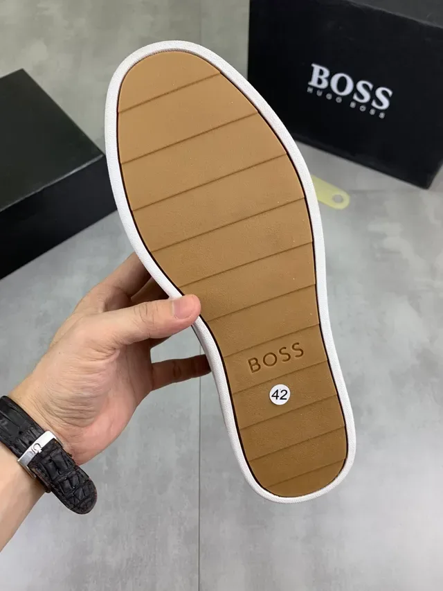 Hugo Boss Black Pebbled Leather and Suede Lifestyle Sneaker 2