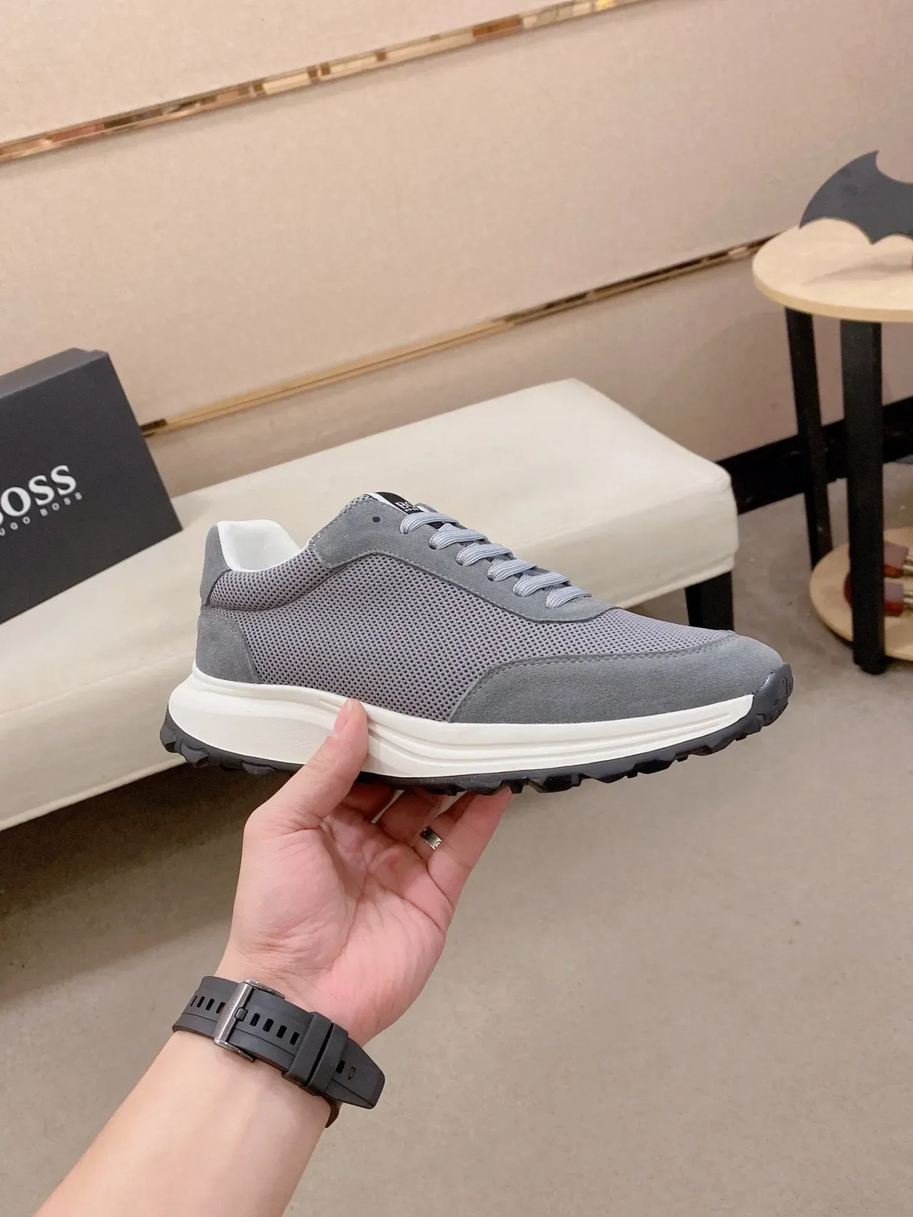 Hugo Boss Tênis Lifestyle de Plataforma em Suede e Mesh Cinza 4