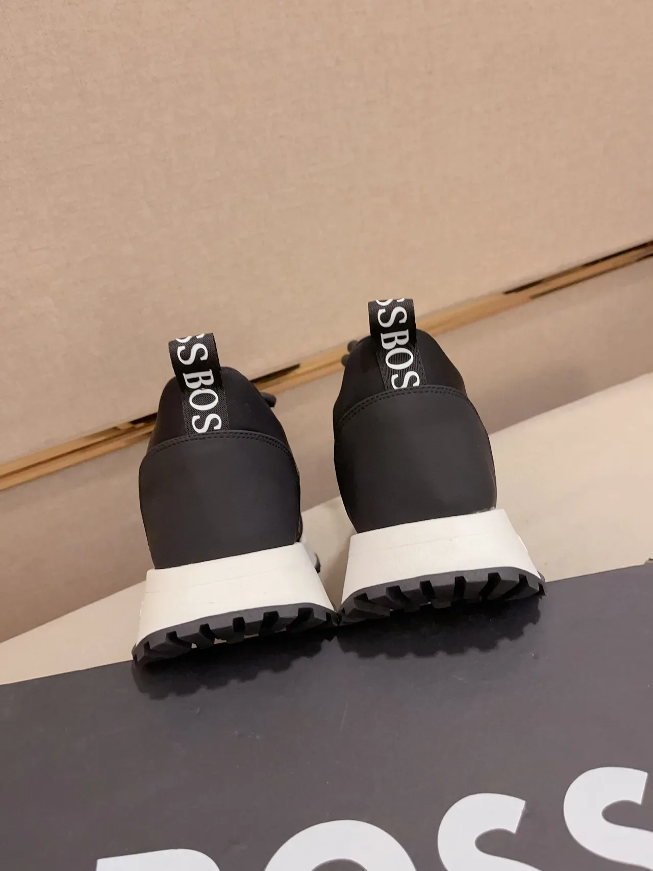 Hugo Boss Monogrammed Elastic-Lace Black Lifestyle Sneaker 8