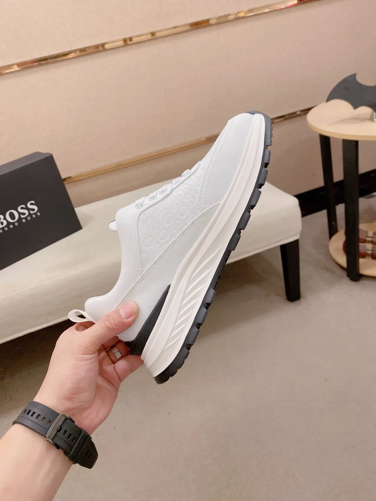 Hugo Boss Blanc Noir Monogramme Embossé Chunky Sculpted Semelle Lifestyle Sneakers 5
