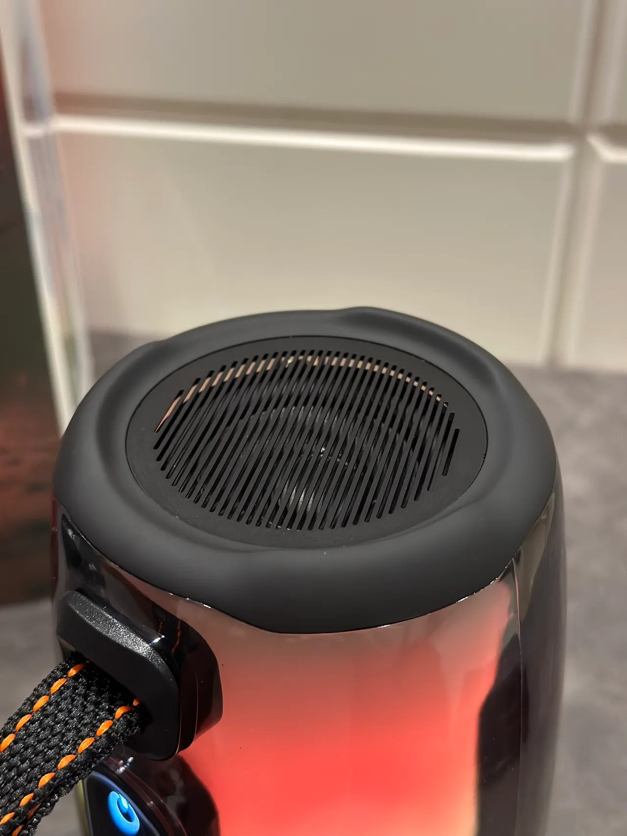 JBL Pulse Purple Black Cylindrical Gradient-Lit Portable Speaker 3