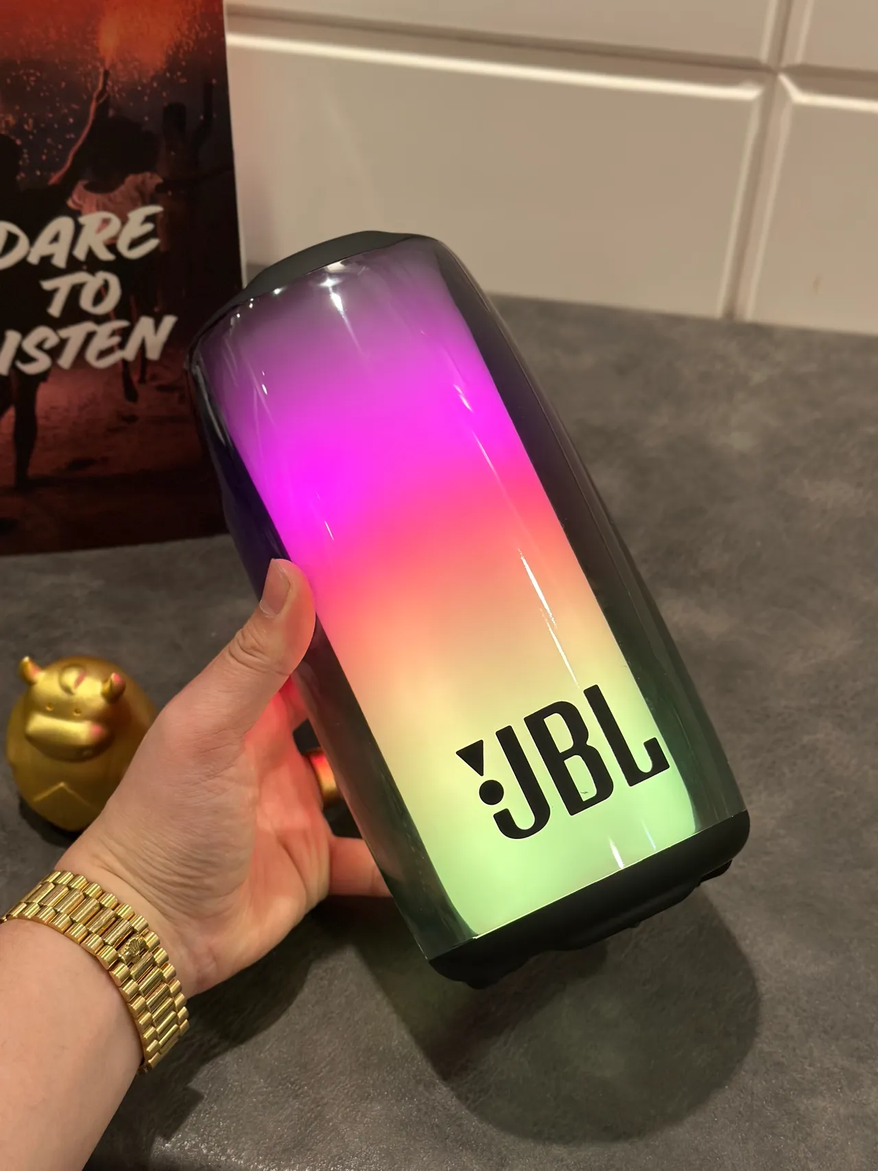 JBL Pulse Purple Black Cylindrical Gradient-Lit Portable Speaker 9