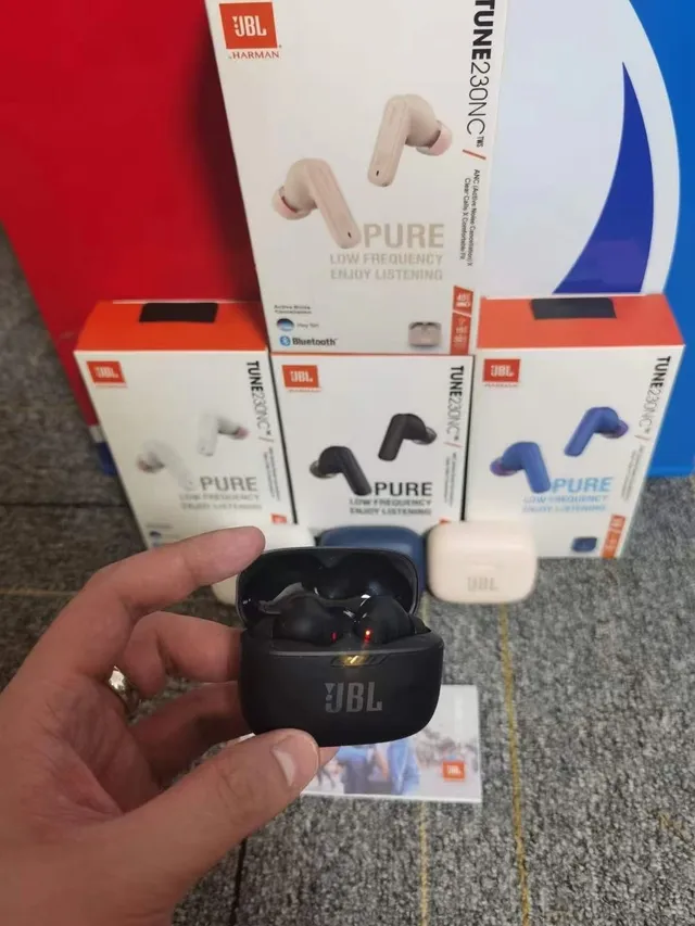JBL TUNE 230NC White Matte Finish Compact Stem-Style TWS Earbuds 3