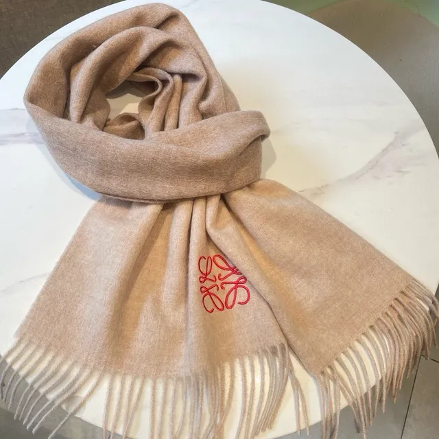 Loewe Anagram-Embroidered Beige Écharpe en Cachemire 7