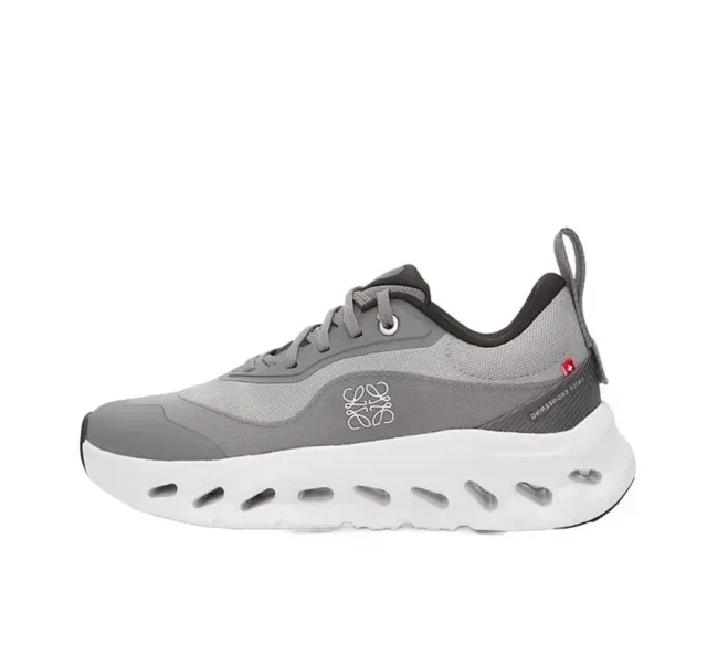 Loewe Engineered Gris Blanc Sculpté Perforé Semelle Intermédiaire Chaussures Lifestyle 2