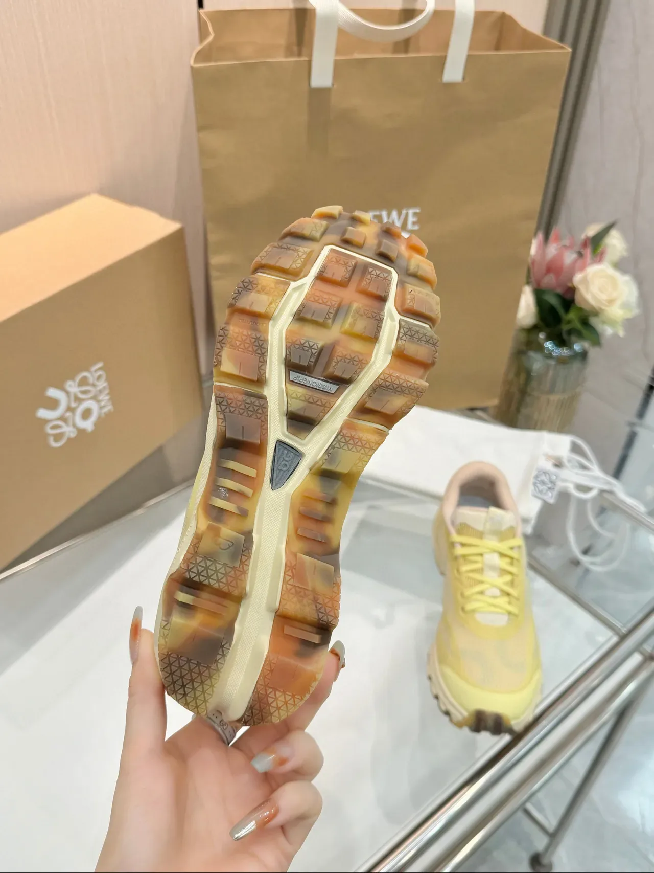 Loewe Flow Runner 2.0 Jaune Pâle Chaussures Lifestyle 5