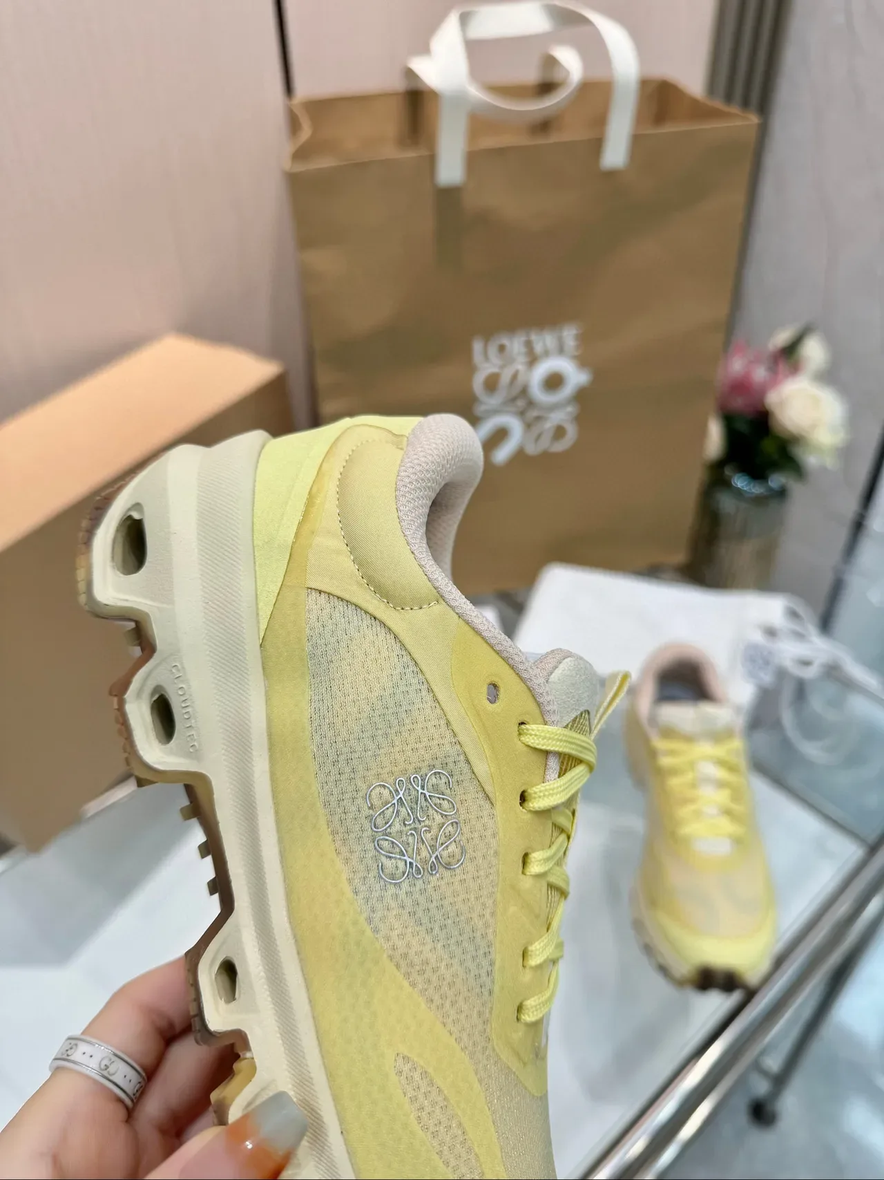 Loewe Flow Runner 2.0 Jaune Pâle Chaussures Lifestyle 8