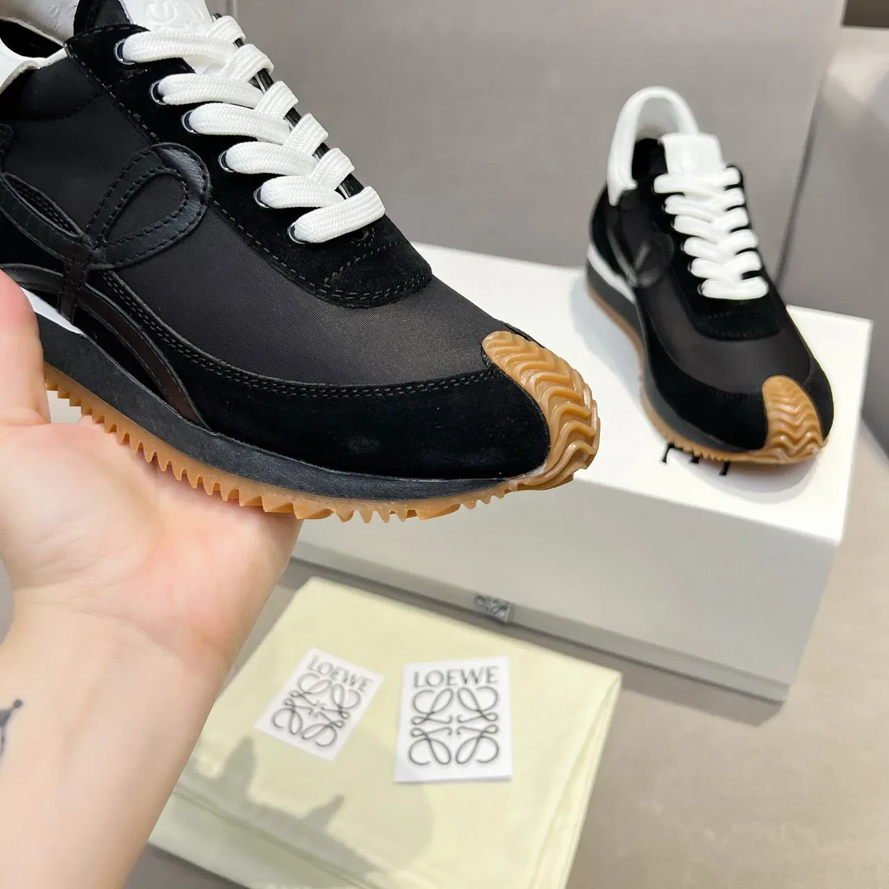Loewe Flow Runner Chaussures Lifestyle en Daim et Nylon Noir 7