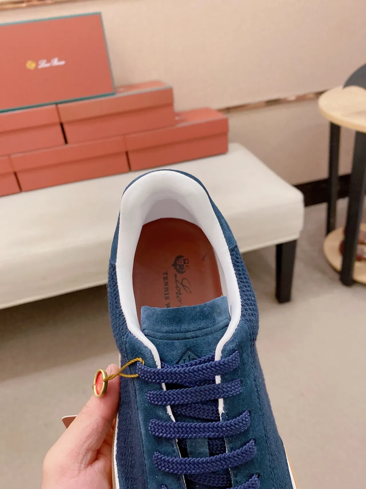 Loro Piana Sneaker Lifestyle en daim et maille couleur marine 4
