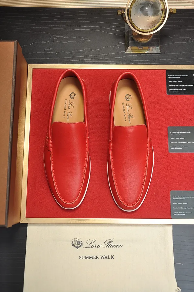 Loro Piana Summer Walk Mocassins en cuir rouge 9