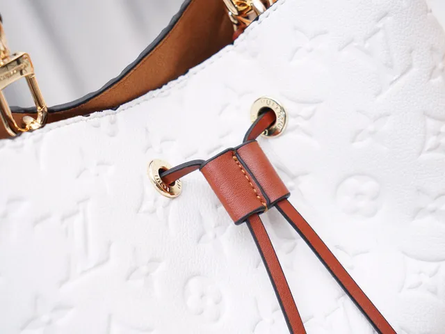 Louis Vuitton Black Gold Embossed Monogram Leather Drawstring Closure Bucket Bag 17