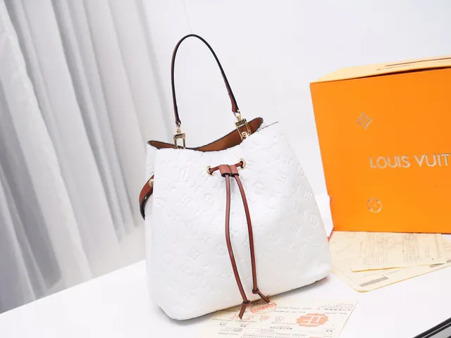 Louis Vuitton Black Gold Embossed Monogram Leather Drawstring Closure Bucket Bag 19