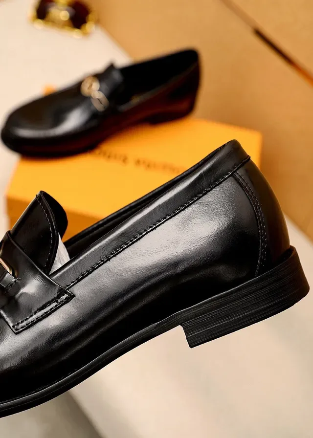 Louis Vuitton Mocassin Noir Doré Cuir Verni Sangle Chaîne LV-Link 7