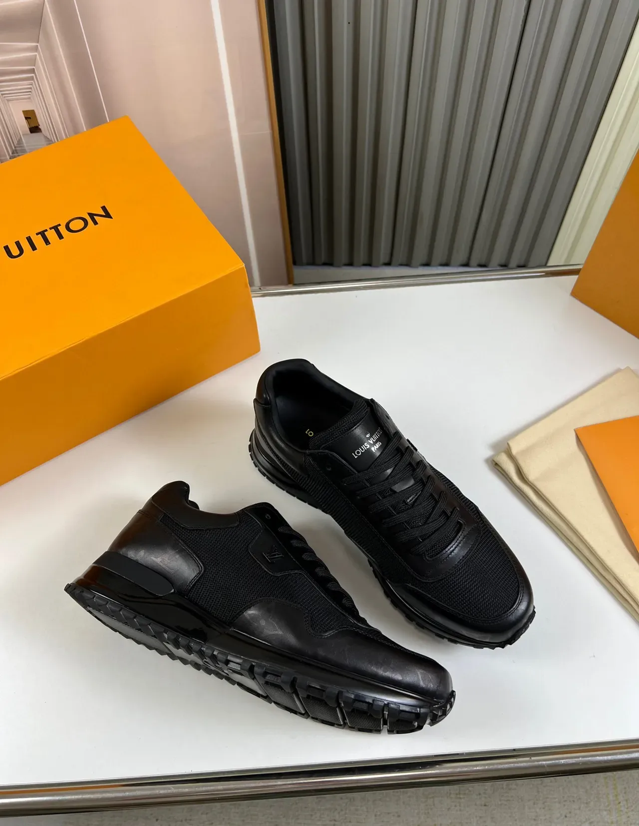 Louis Vuitton Black Monochrome Mixed Mesh And Leather Upper Lifestyle Sneakers 5