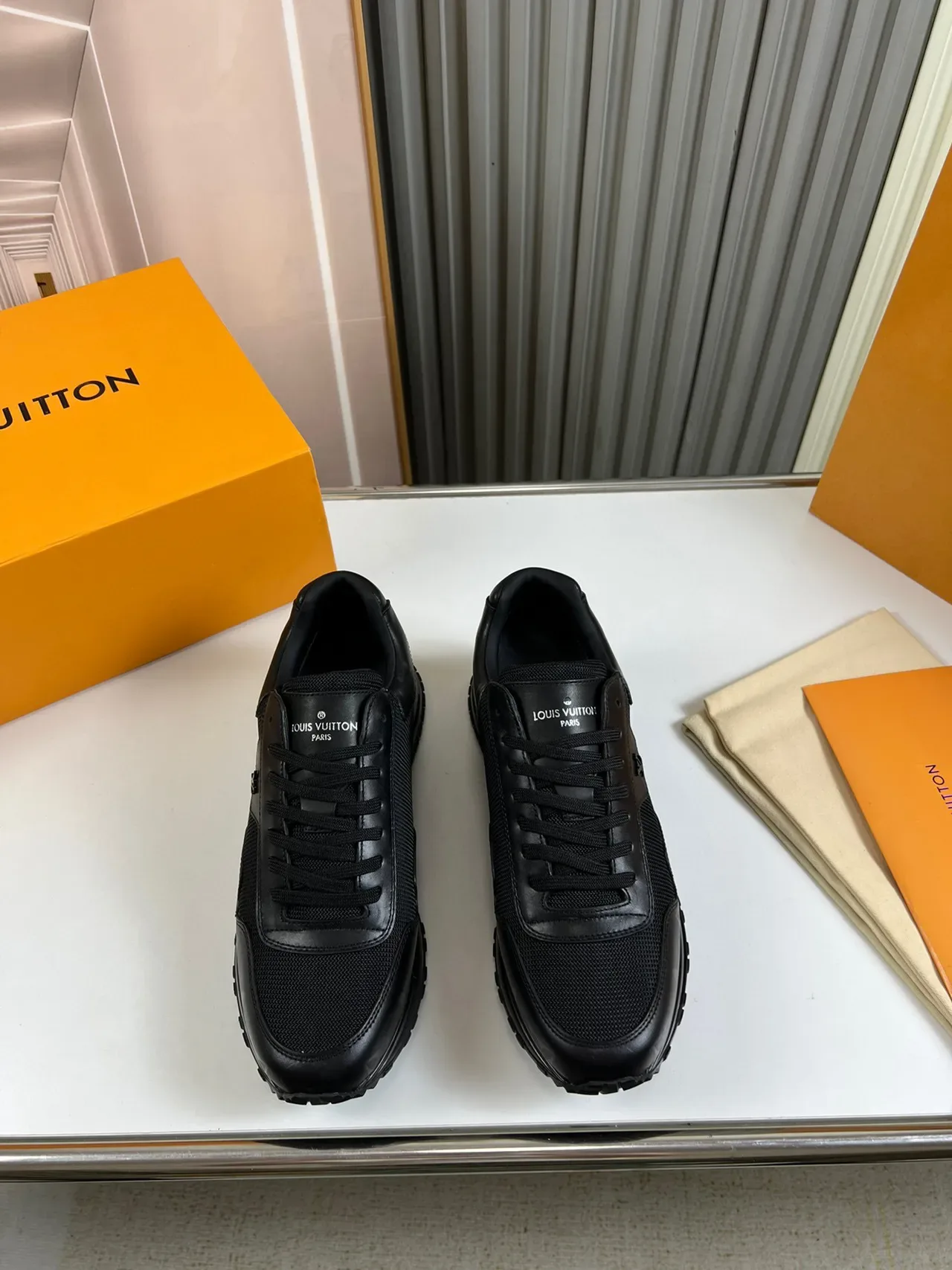 Louis Vuitton Black Monochrome Mixed Mesh And Leather Upper Lifestyle Sneakers 7