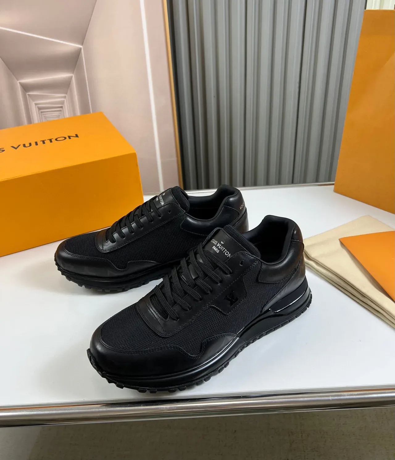 Louis Vuitton Black Monochrome Mixed Mesh And Leather Upper Lifestyle Sneakers 8