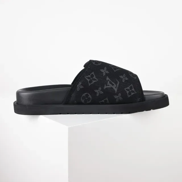 Louis Vuitton Black Monogrammed Canvas Strap Chunky Platform Sole Slippers 7