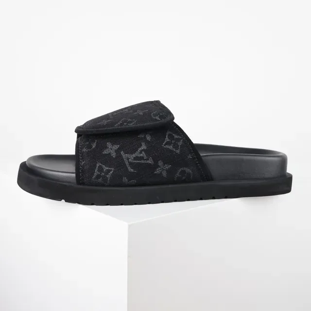 Louis Vuitton Black Monogrammed Canvas Strap Chunky Platform Sole Slippers 9
