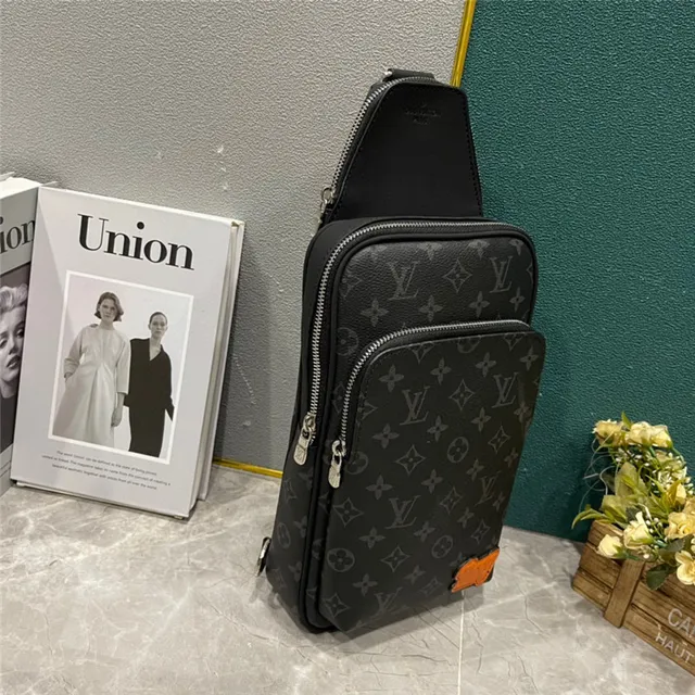 Louis Vuitton bolsa mensageiro de lona com monograma preto e laranja com borda de couro 9