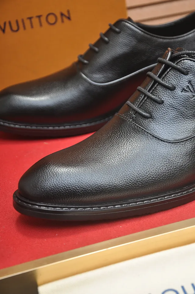 Louis Vuitton Black Pebbled Leather Oxford Shoes 3
