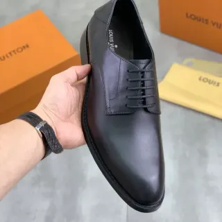 Louis Vuitton Black Polished Leather Cap-Toe Oxford Shoes