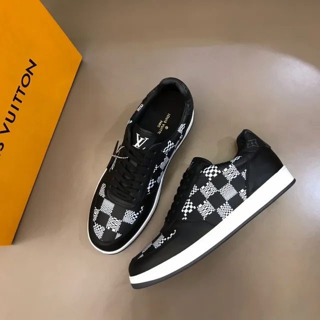 Louis Vuitton Black White Checkerboard Print Leather And Printed Panel Construction Lifestyle Sneakers 8