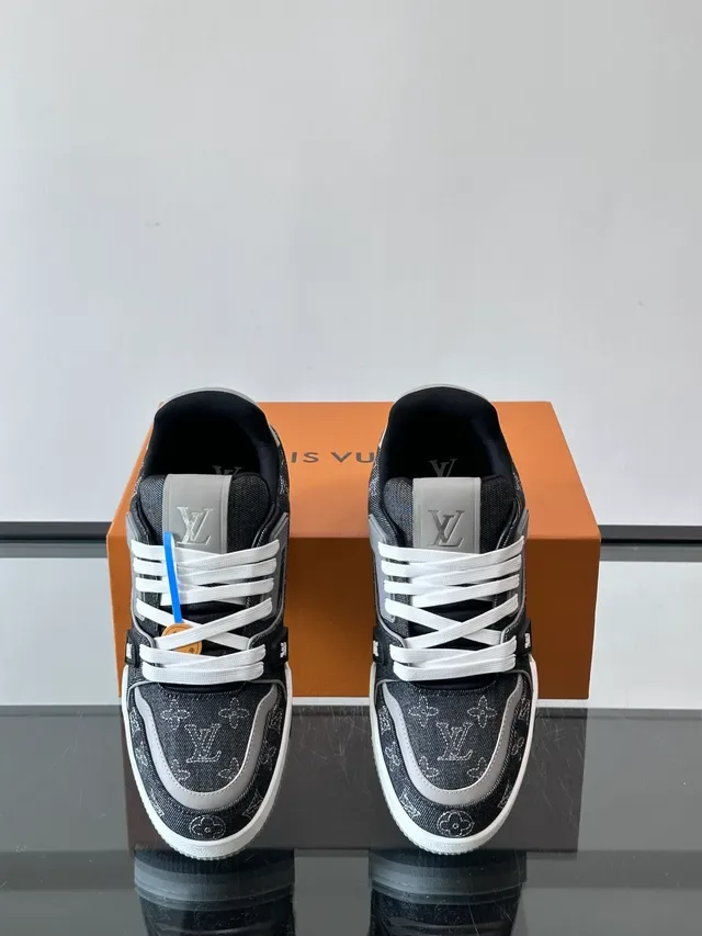 Louis Vuitton Black White Monogram-Print Denim Upper Layered TPU Overlays Lifestyle Sneakers 4