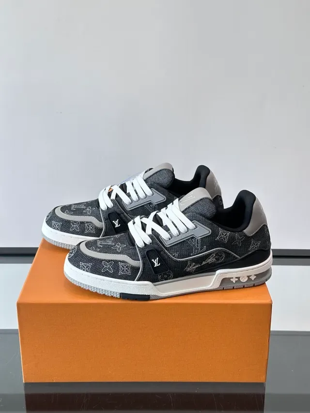 Louis Vuitton Black White Monogram-Print Denim Upper Layered TPU Overlays Lifestyle Sneakers 5