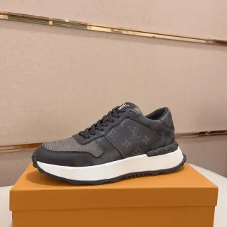 Louis Vuitton Zapatillas Lifestyle Negro Blanco Monogram Cuero Panel Malla Perforado