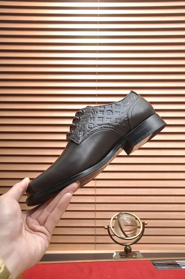 Louis Vuitton Zapatos Oxford Marrón Punta de Acero 6