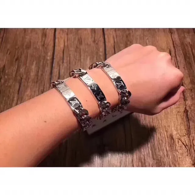 Louis Vuitton Chain Bracelet Polished Silver-Tone Metal Bracelet 2