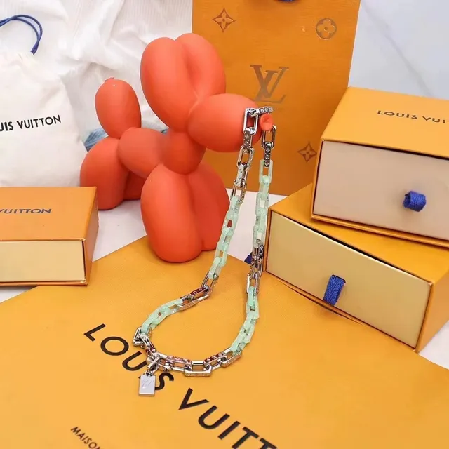 Louis Vuitton Chain Reaction Mint Green Resin and Silver-Tone Link Bracelet 8