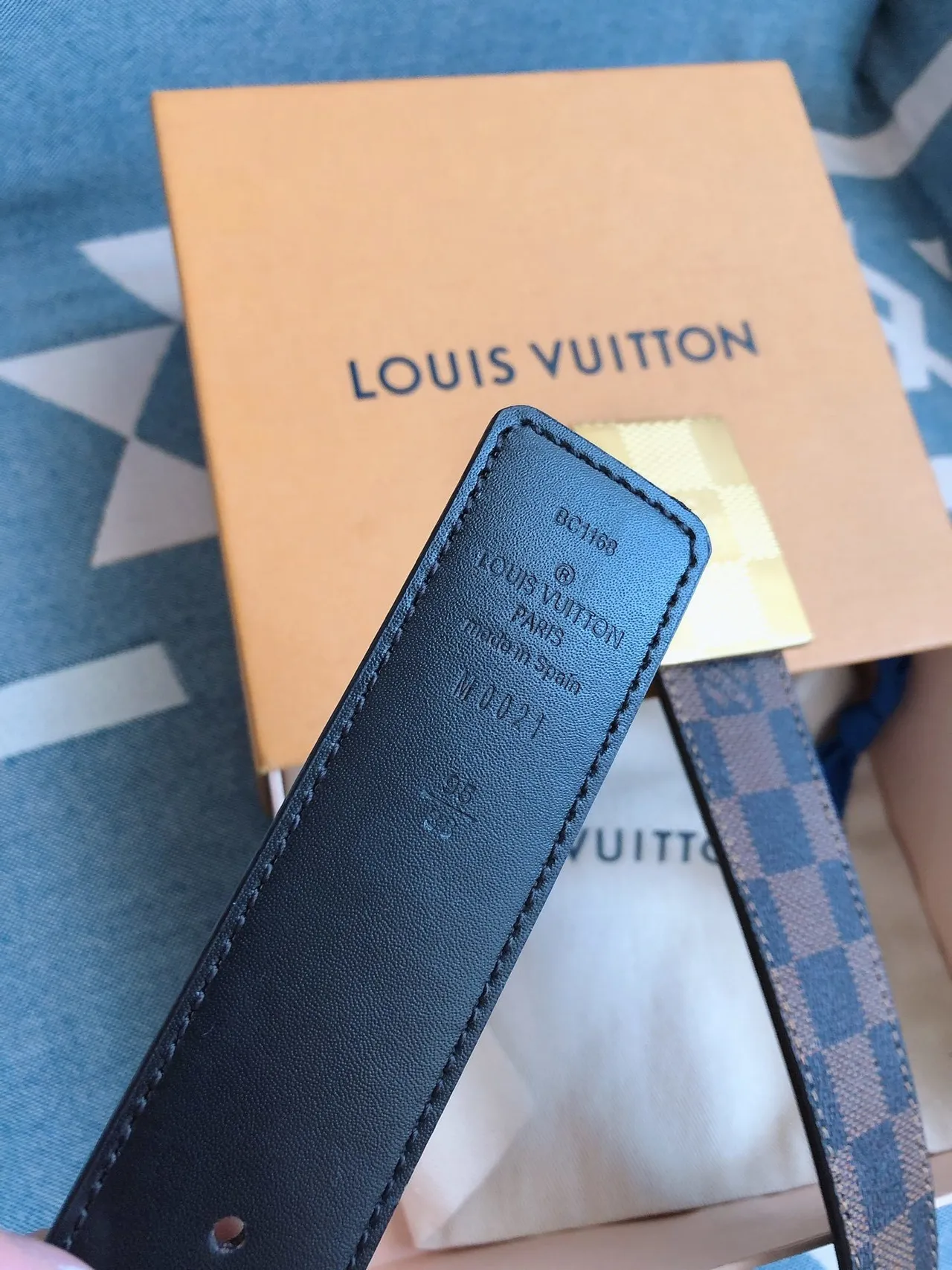 Louis Vuitton Damier Canvas Belt Blue Beige Gold Leather Belt 4