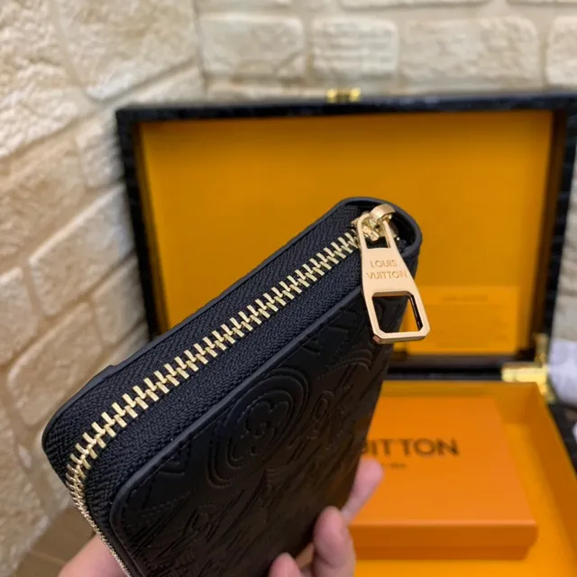 Louis Vuitton مونوغرام مطرز أسود محفظة طويلة 3