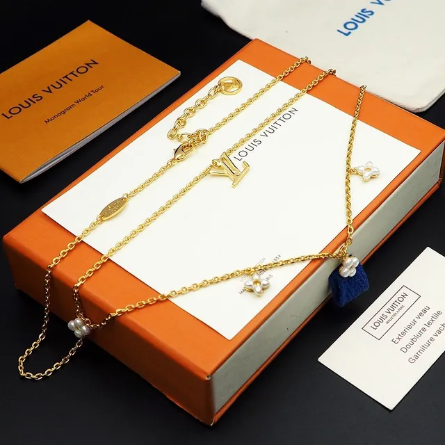 Louis Vuitton Floral Pendant Necklace Gold White Double-Layer Chain LV Monogram Necklace 2
