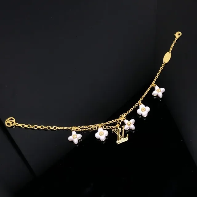 Louis Vuitton Flower Motif Gold-Tone Enamel Floral Necklace 4