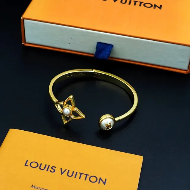 Louis Vuitton Flower Motif Pearl Gold-Tone Open Bangle Bracelet 5
