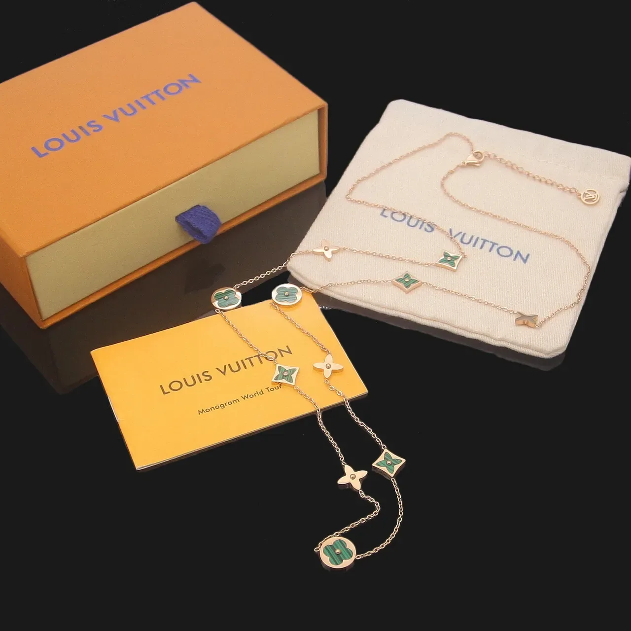 Louis Vuitton Gold Green Fine Chain-Link Enamel And Mother-of-Pearl Pendants Necklace 2