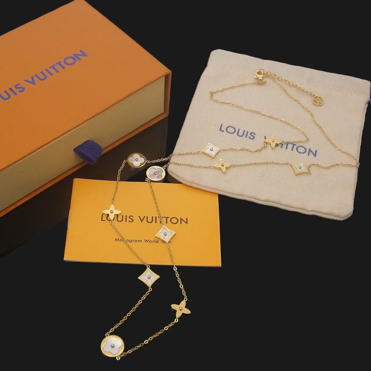 Louis Vuitton Gold Green Fine Chain-Link Enamel And Mother-of-Pearl Pendants Necklace 5