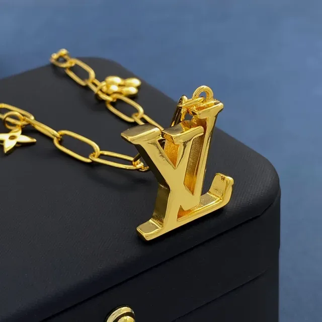 Louis Vuitton Gold Monogram Pendant Necklace 3