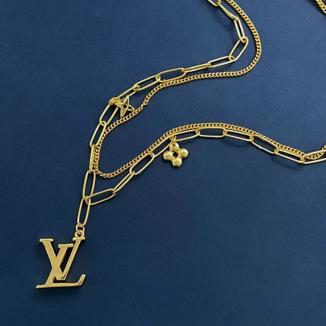 Louis Vuitton Gold Monogram Pendant Necklace 4