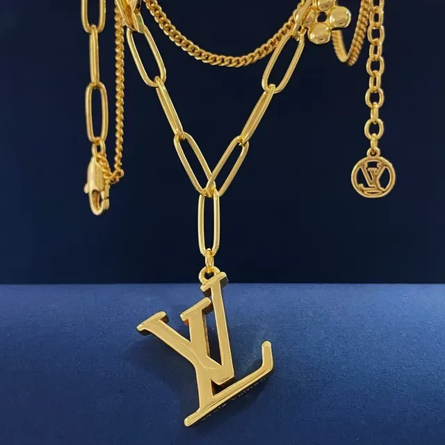 Louis Vuitton Gold Monogram Pendant Necklace 5